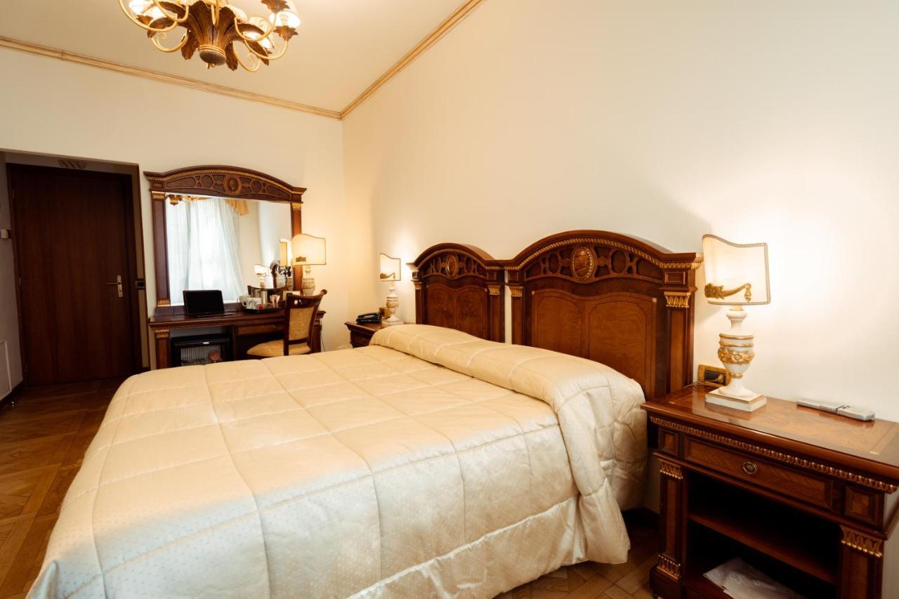Hotel Palazzo Alexander Lucca Dış mekan fotoğraf