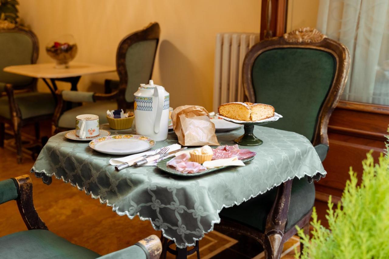 Hotel Palazzo Alexander Lucca Dış mekan fotoğraf