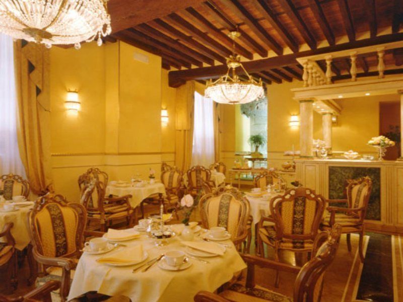 Hotel Palazzo Alexander Lucca Dış mekan fotoğraf